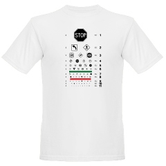 Eye chart with road signs organic men's T-shirt